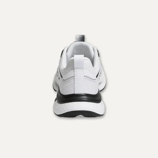 Aerion | Bequeme Slip-On Wanderschuhe
